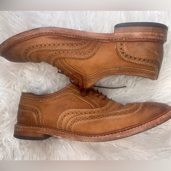 Allen Edmonds Neumok 2.0. 
Elegant Tan Leather Oxfords main image 4